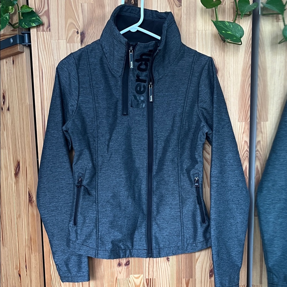 Bench soft shell grey jacket (size M)